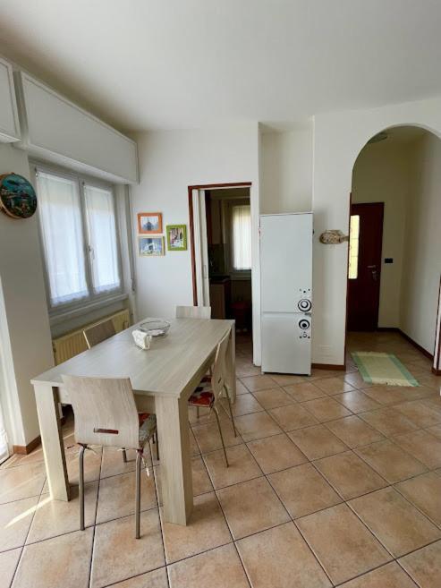 La Casa Di Lory Apartment Брунате Екстериор снимка